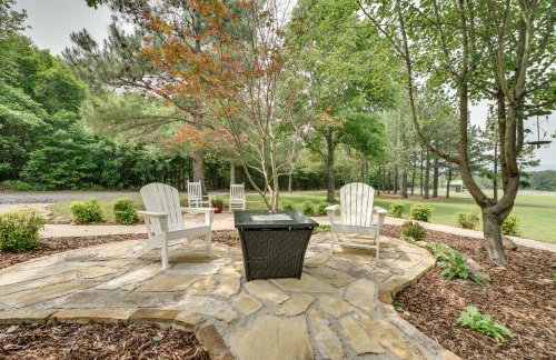 Spacious Getaway By Wolf Pen Gap 15 Acres and Pool! - Foto 38