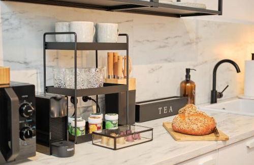 Park Avenue Apartments - Dom mit Stil - Küche - Parkplatz - WLAN - 65 Zoll TV - NETFLIX - Foto 67