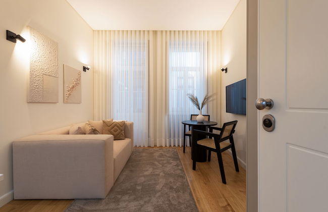 Mouzinho da Silveira 215 by LovelyStay - Foto 41