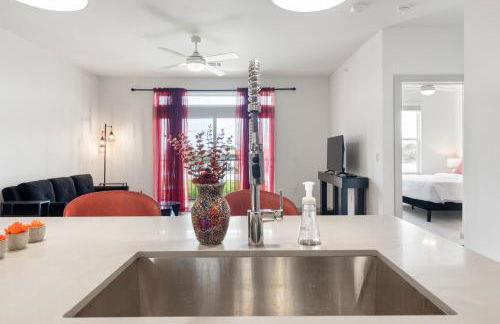 Large Lively Apt - Foto 19