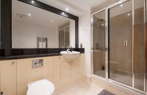 Charming 2 bed Thames view - Foto 15