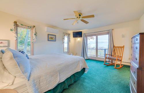 17 Mi to Skiing! Lake-View Michigan Home with Deck - Foto 11