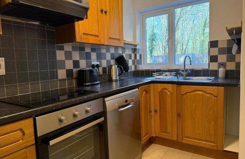 Entire House with Garden and Office - Foto 17