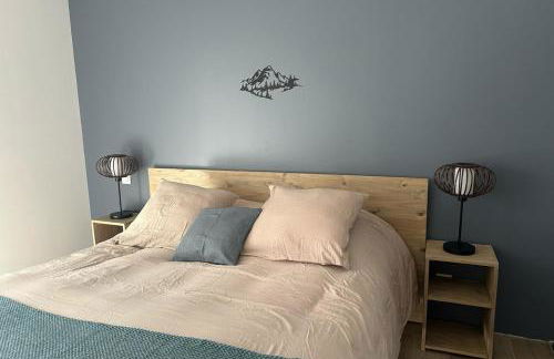 Spacious house with stunning views Puy-Sanières - Photo 11