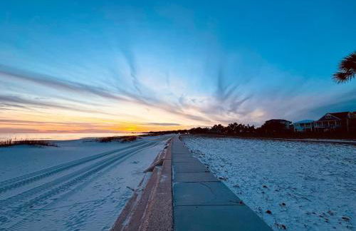 NEW Getaway by Gulfport Beach - Foto 14