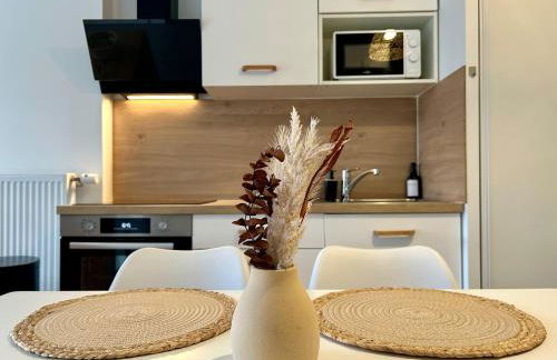 Lumen Chartrain - appartement proche centre-ville, balcon et parking - Foto 23