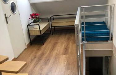 Appartement type loft avec terrasse - Photo 7