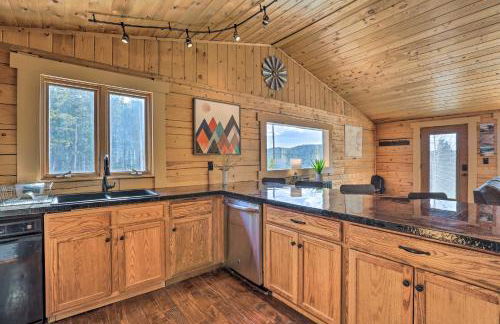 2 Mi to St Marys Glacier Modern Cabin with Hot Tub - Foto 11