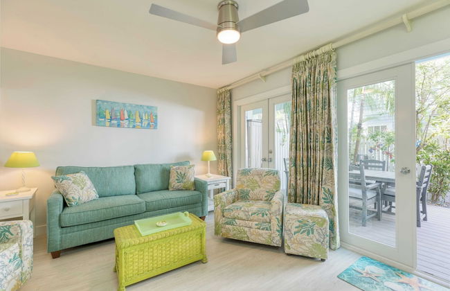 Bahamian Reed by Avantstay Walk to Everything! w/ Community Pool Week Long Stays Only - Foto 3