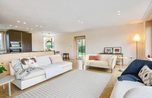 Brook Lodge Farm - Photo 2