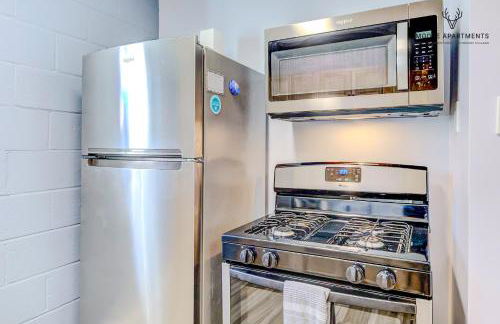 The Moose #3 - Modern Luxe Studio with Free Gated Parking & Wifi - Foto 17