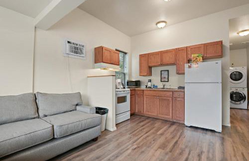 Maple Leaf Manor Suites - Photo 35