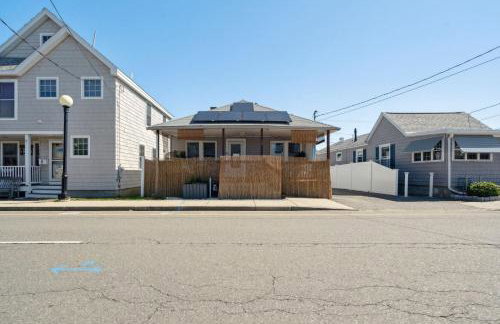 Steps to Beach Fireplace Pat's Porch - Photo 14