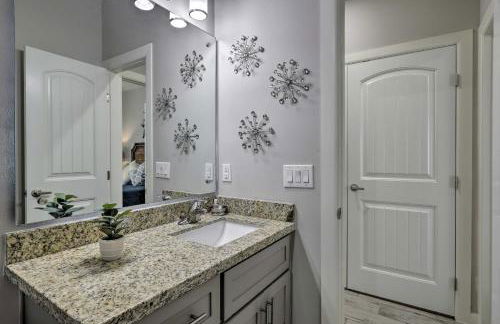 Private Patio Edinburg Couples Retreat! - Foto 19