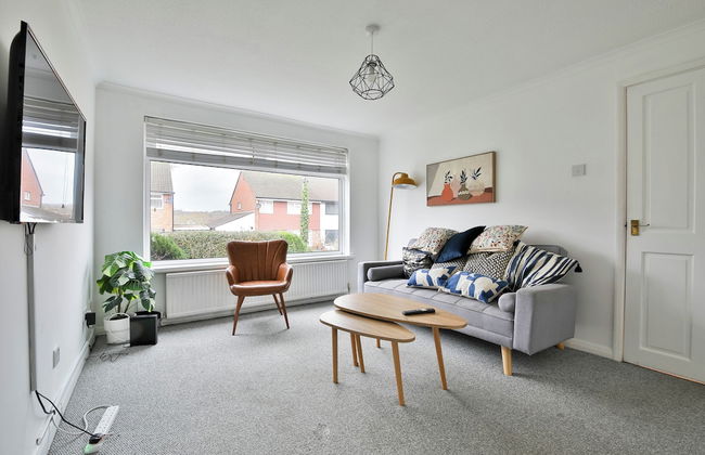 3 Bed House with Private Parking - Foto 29