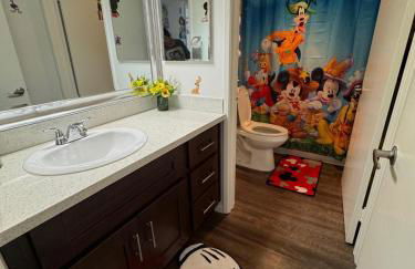 Mario, Disney & not themed Loft Universal Studios 10min loft apartment - Foto 6