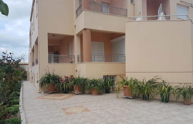 Sofie s Garden View Apartment - Foto 16