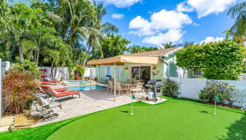 Walk to The Ave- Heated Pool, Spa, Golden Tee and Putting Green - mins to Beach- by Maven Vacation Rentals - Foto 4