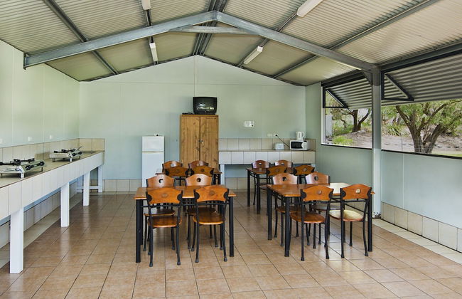 Acclaim Rose Gardens Beachside Holiday Park - Foto 34