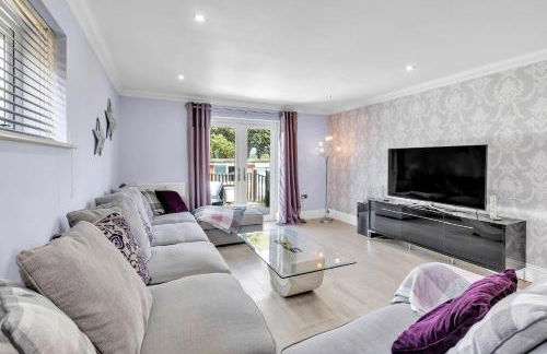 Sea Downs House with Free Parking By My Getaways - Foto 23