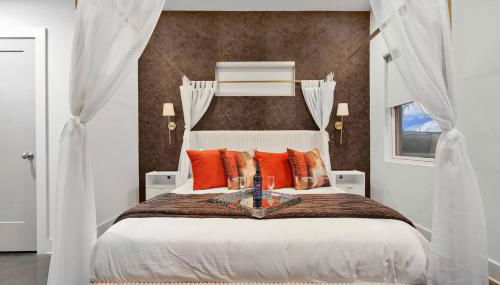 Modern Luxe Townhome with Rooftop Cinema - Foto 2