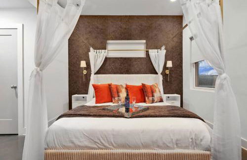 Modern Luxe Townhome with Rooftop Cinema - Foto 2