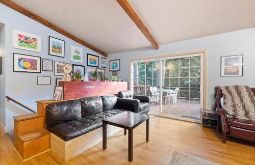 HotTub PingPong Arcade Billiard Pets AC Piano BBQ Art - by SharpCat - Photo 25