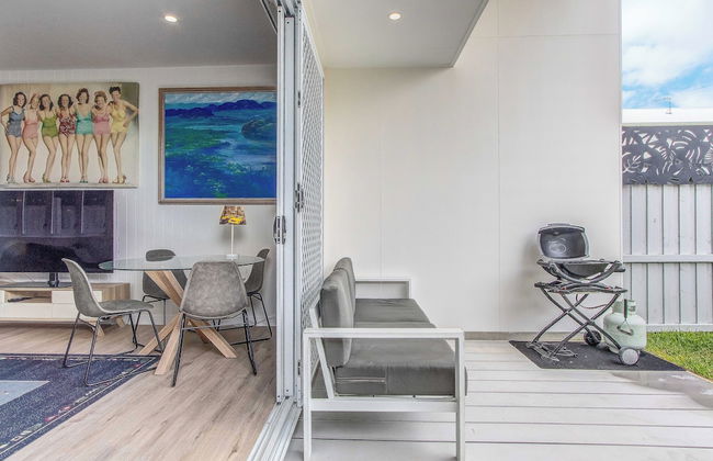 Duplex on Nautilus a Walk to the Beach - Photo 11