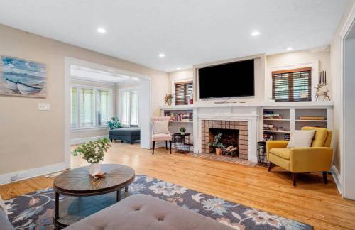 Cleveland 3 Bedroom, 10 Mins to Downtown - Foto 7