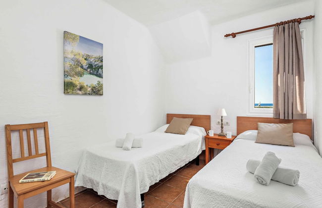 Bini Carmen - Photo 14