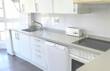 Front beach and swimmingpool in Benalmadena Costa - Photo 17