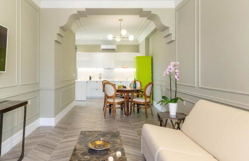 Ormos Luxury Suites Elia - Photo 3