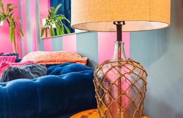 Dolly's Yacht Club - Cozy Retreat Near Broadway - Foto 31