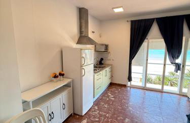 A la Orilla del Mar - Foto 56