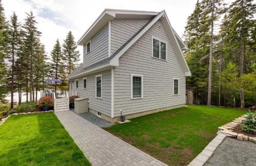 Oceanfront Prospect Harbor House w/ Deck, View - Foto 10