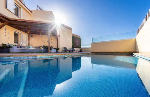 La Casa de Playa - piscina y jacuzzi a 50m del mar - Foto 11