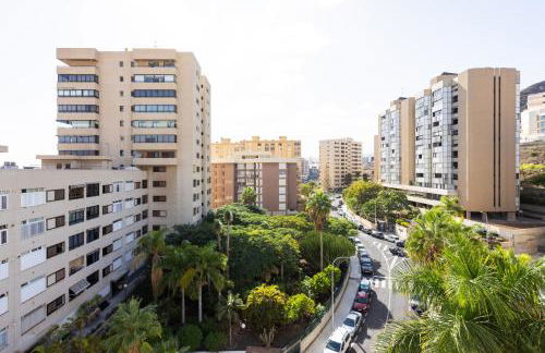 Home2Book Cozy Urban Retreat with Balcony - Foto 25