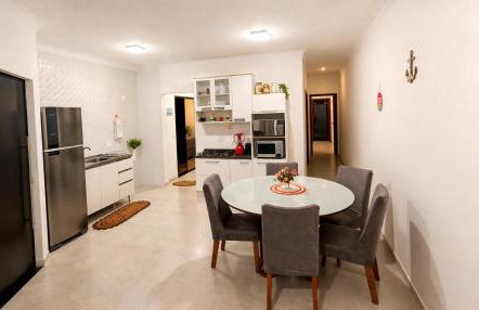 Jack&Mari Beach House, AC, 2 quartos, 600m da praia, área churrasco - Foto 2