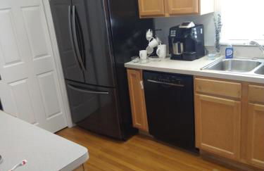 Family Friendly JUST LIKE HOME - Photo 23