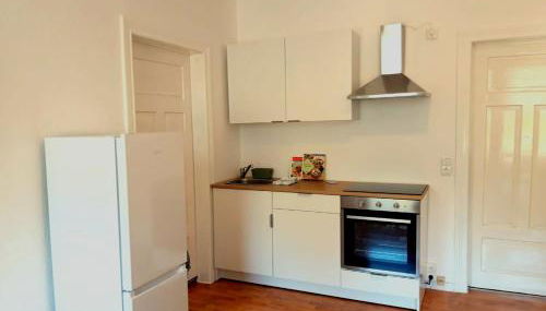 Seyfarthrooms - Crimmitschau 6 - zentrale Lage, gute Anbindung, voll ausgestattet - Foto 3