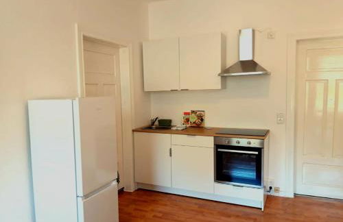 Seyfarthrooms - Crimmitschau 6 - zentrale Lage, gute Anbindung, voll ausgestattet - Foto 3