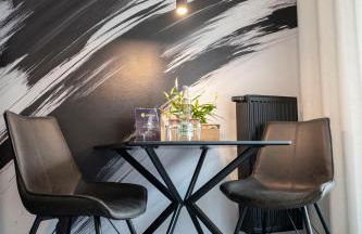 Black & White Apartment - Balkon, Netflix, Nespresso, Zentral, Messe - Foto 11