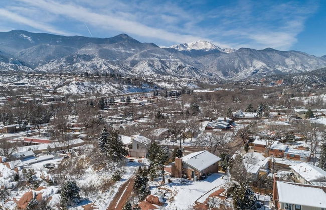 4BR Mtn Viewsgarden of the Godshot Tub, Firepit - Photo 76