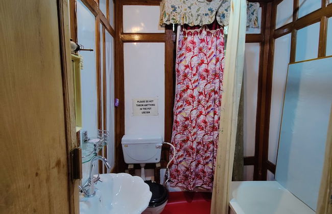 Shiraz Deluxe Houseboat - Foto 14