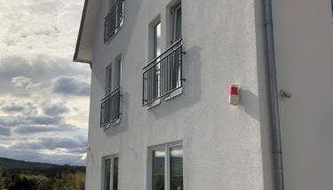 Stadtnahe Komfortferienwohnung für Familien und Geschäftsreisende - Foto 4