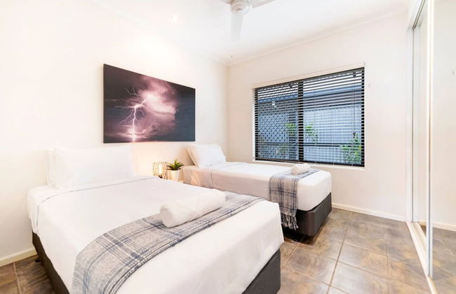 Cityside Hideaway Pool - Workstation - Markets - Foto 14