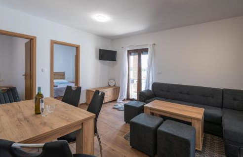 Stunning Home In Nedescina With Kitchen - Foto 6