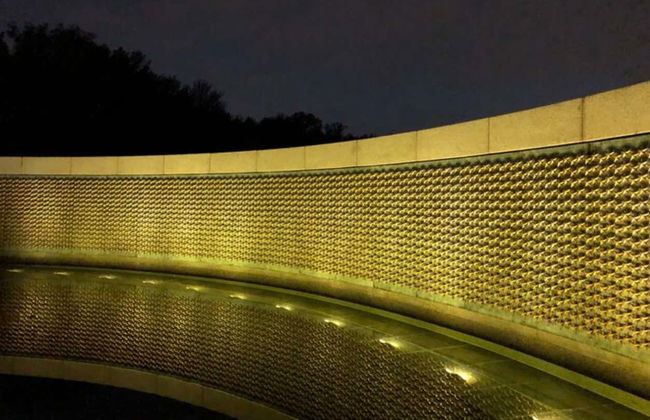 Washington DC Night Bus Tour - Photo 1