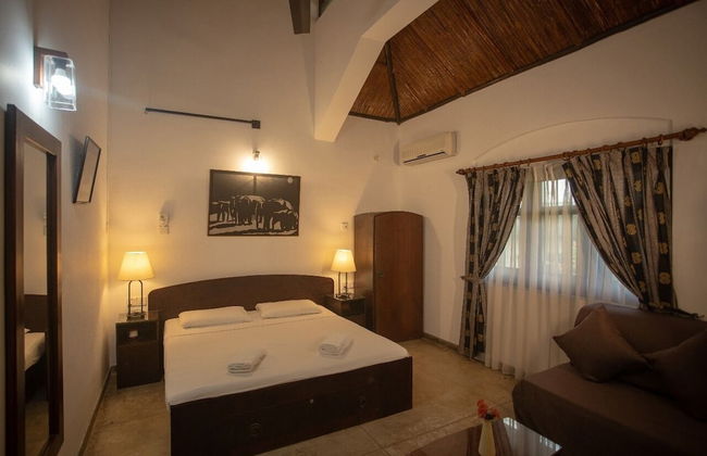 Serenity Lake Front Villa - Foto 50