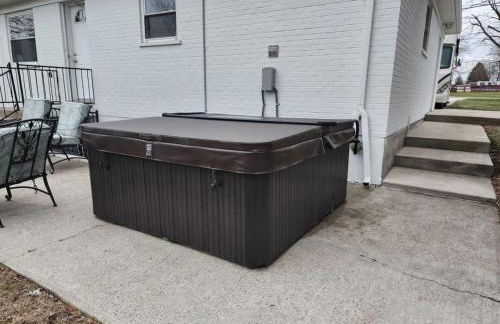 Hot tub bubbles on Butler - Foto 10